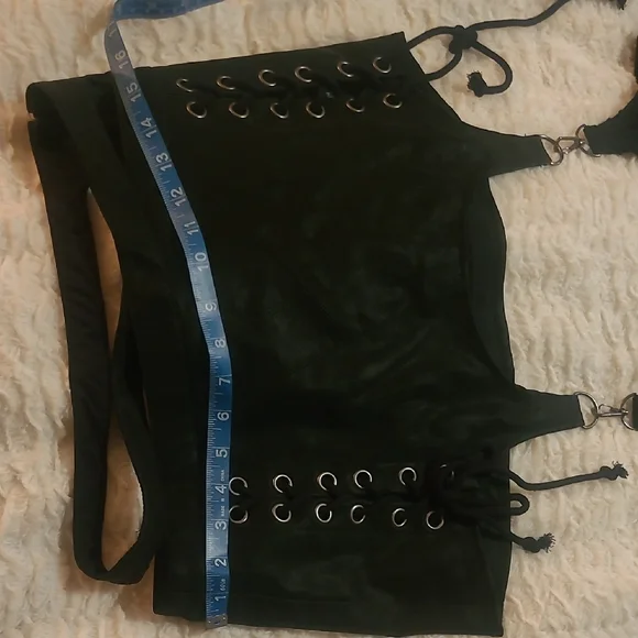 Black Lace-Up Garter Skirt Set - Picture 3 of 6